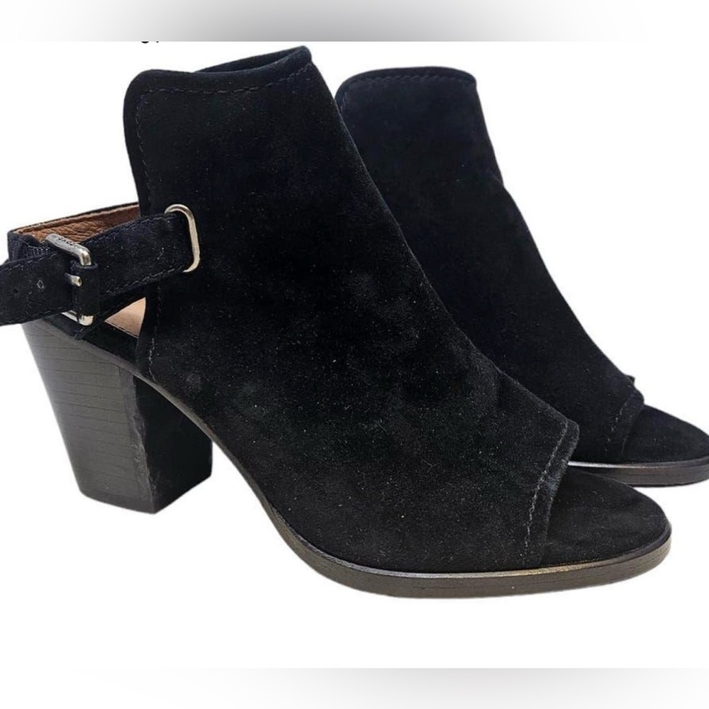 Frye Dani Shield black Suede Sling Back Heel in size 8.5